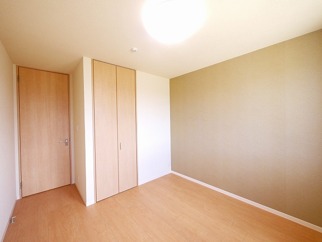 シャーメゾン　エストの洋室|落ち着いた色調の洋室です