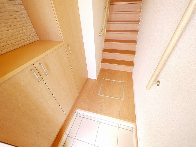 シャーメゾン　エストの玄関|収納もある玄関です