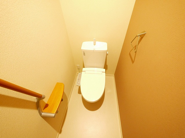 シャーメゾン　エストのトイレ|シンプルで使いやすいトイレです