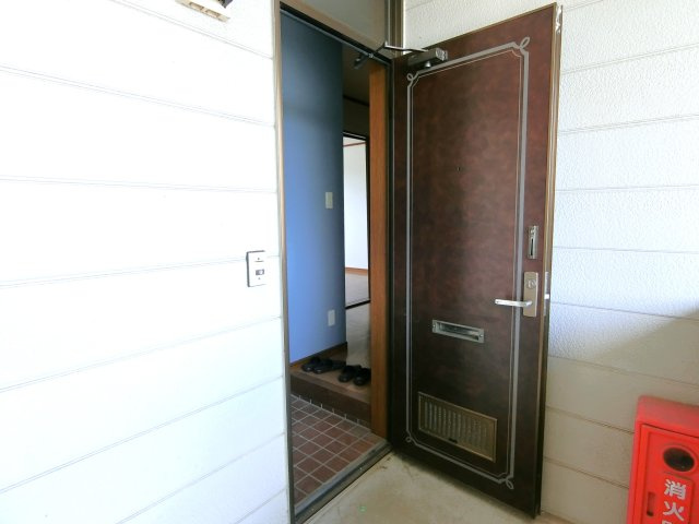 グリーンヴィラ杜の玄関