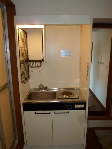 【キッチン】 | メゾン泉 | ミニキッチン新規交換　ＩＨ１口コンロも新品です。