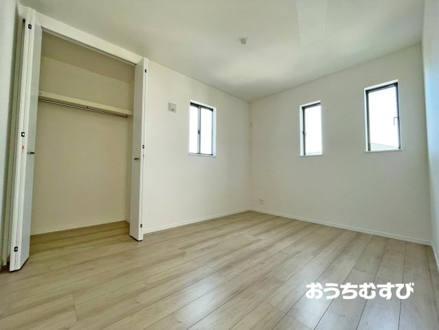 守山区桔梗平3期(全3棟)の洋室