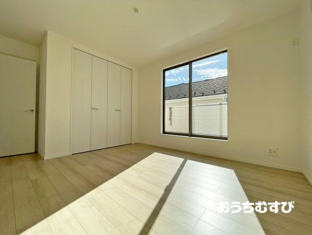 守山区桔梗平3期(全3棟)の洋室