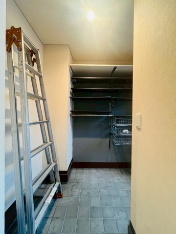 高崎市下中居町中古戸建の収納