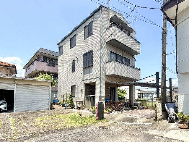 【中古戸建】高崎市八千代町4丁目の外観|■外観｜土日のご見学はもちろん、平日・夜間のご案内も大歓迎です♪「今から見たい」や「仕事終わりに見たい」にもご対応できますのでお気軽にお問い合わせください♪