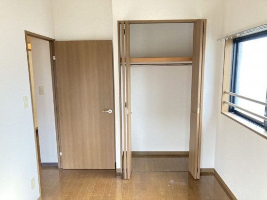 新座四季タウンC館の収納