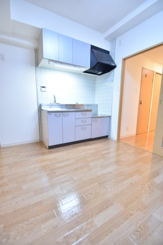 大阪市城東区鴫野西２丁目の賃貸マンションの居間・リビング