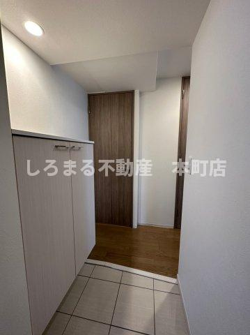 ファーストフィオーレシンサイバシイーストの玄関