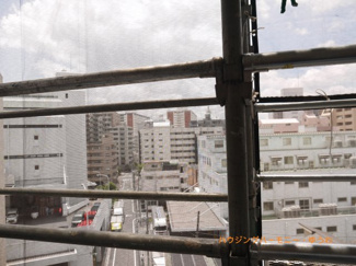 【展望】 | 南向きで採光良好なバルコニー、採光を遮るものがなく、開放的な眺望