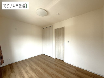【洋室】 | 鴻巣市小松1丁目　中古住宅   | 現地(2025年7月撮影)