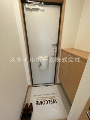 【玄関】 | ルミエール | 別部屋写真です。