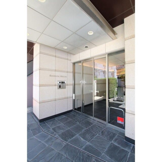 【エントランス】