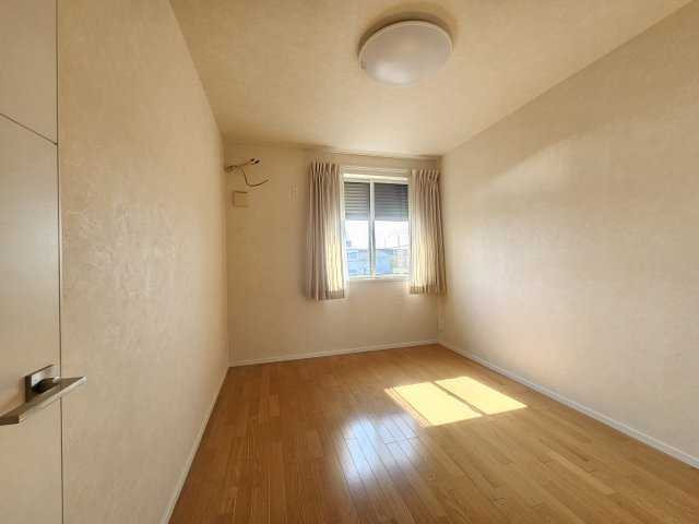 神戸市西区玉津町西河原の一戸建ての寝室