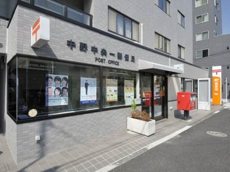 中野区中央１丁目のアパートの周辺
