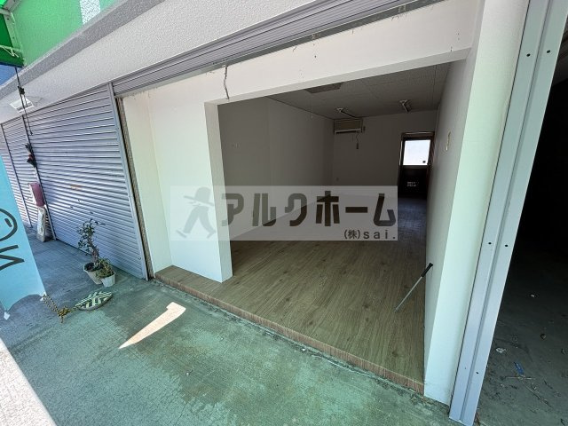 和田マンションの内装