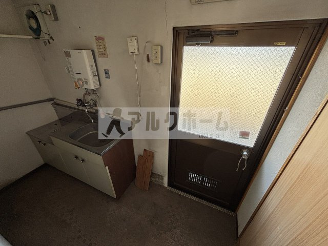 和田マンションの内装