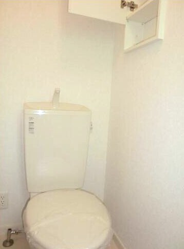 一宮市下沼町戸建Ａ棟のトイレ