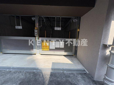 【駐車場】 | ザ・パークハビオ大森山王 | カースペースがあります