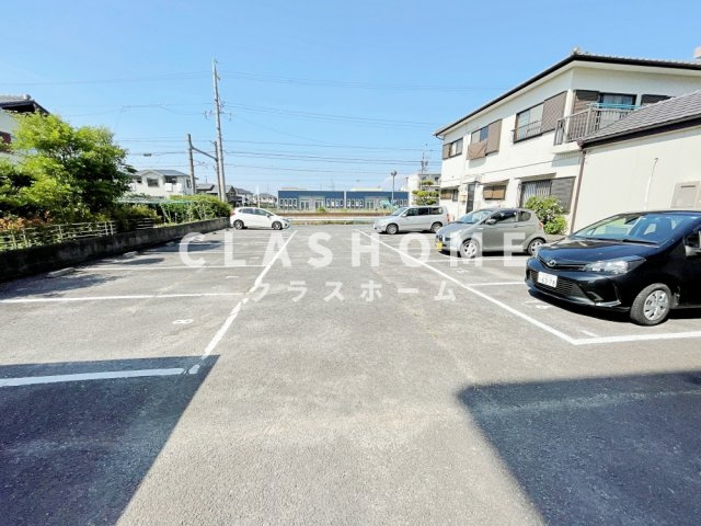 ハピネス緑　　　刈谷市近郊の賃貸はクラスホーム刈谷店の駐車場