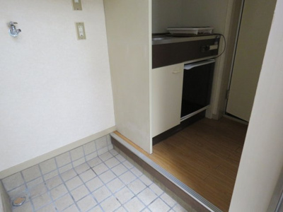 【玄関】 | ベルローズ