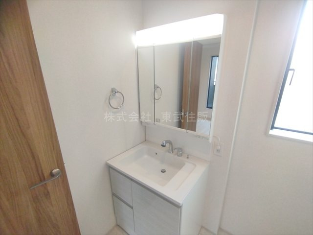 【独立洗面台】 | 川越市今成13期　全5棟　1号棟 | 朝の身支度には欠かせない独立洗面化粧台