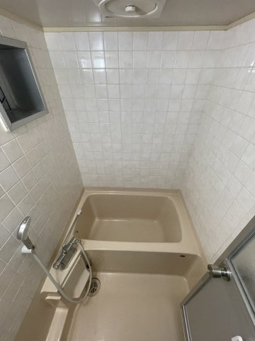 グランドメゾン須磨の浴室