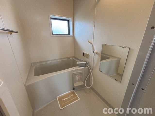 アクセス　Ｂの浴室