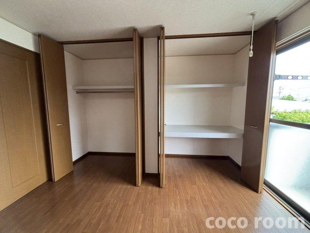 アクセス　Ｂの収納