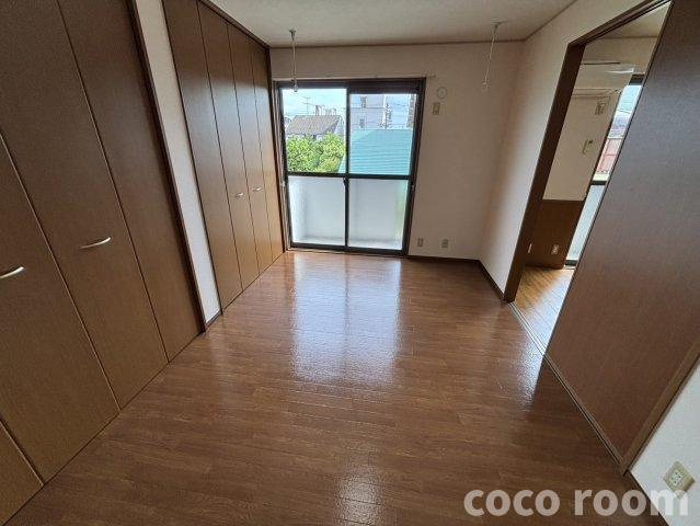 アクセス　Ｂの居間・リビング