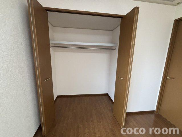 アクセス　Ｂの収納