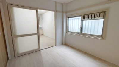 【洋室】 | 第一岡崎マンション