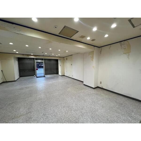 ラヴィ城北の内装