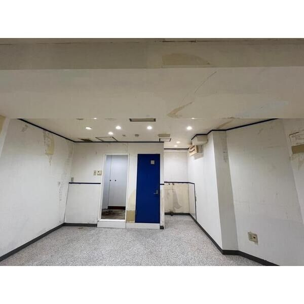 ラヴィ城北の内装