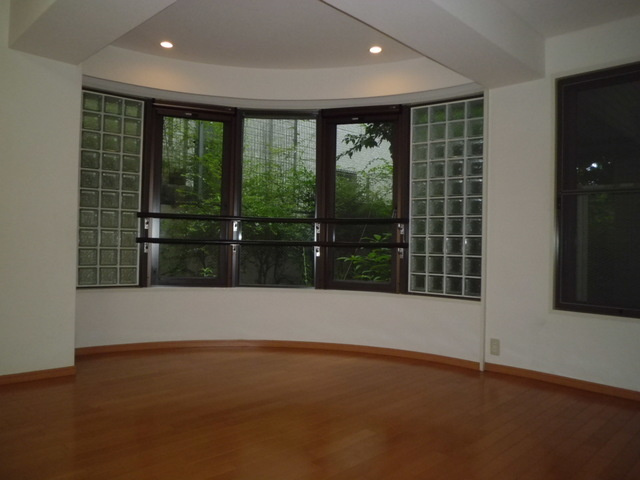 エルム御影の居間・リビング