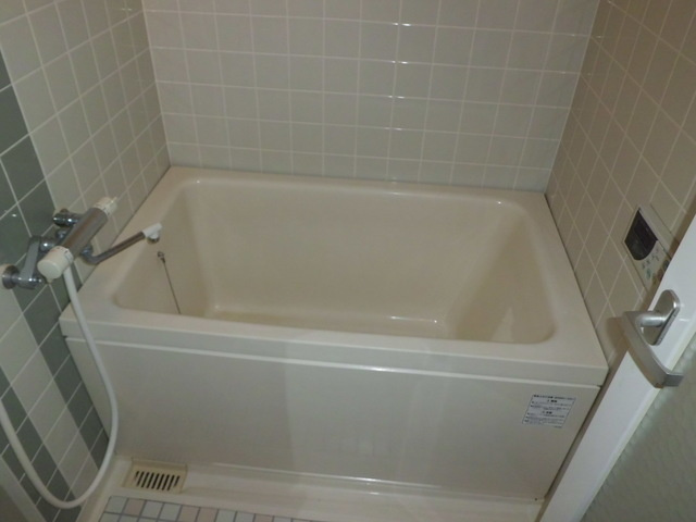 エルム御影の浴室