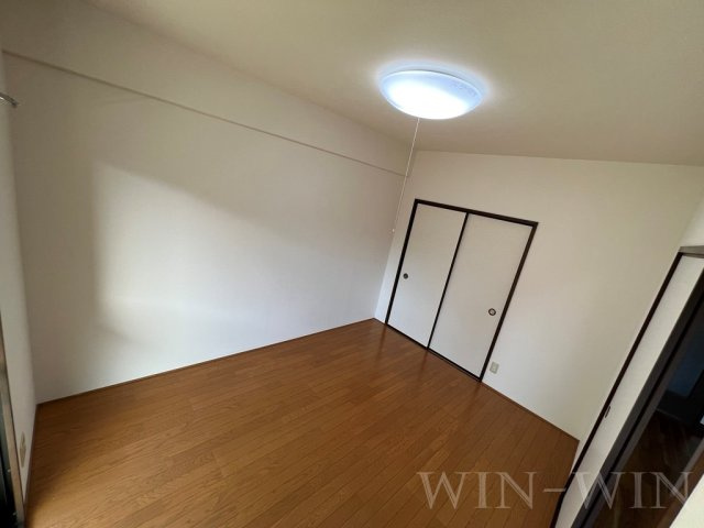 サニーパーク高師の寝室