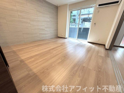 【居間・リビング】 | グリシーナヴァッレ | LDK14.7帖