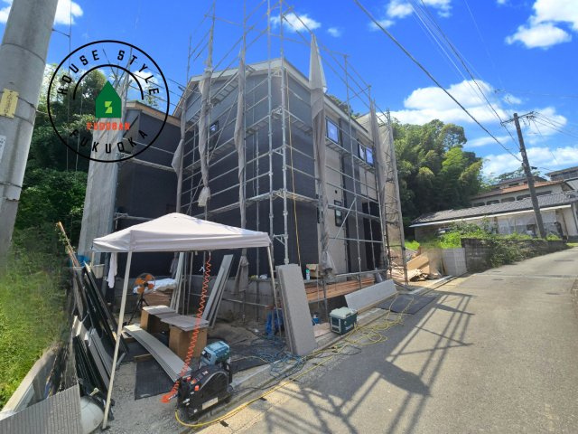 福岡市東区松崎3丁目第1-1棟（1号棟）の前面道路含む現地写真|見学の時間などお気軽にお問い合わせ下さい。