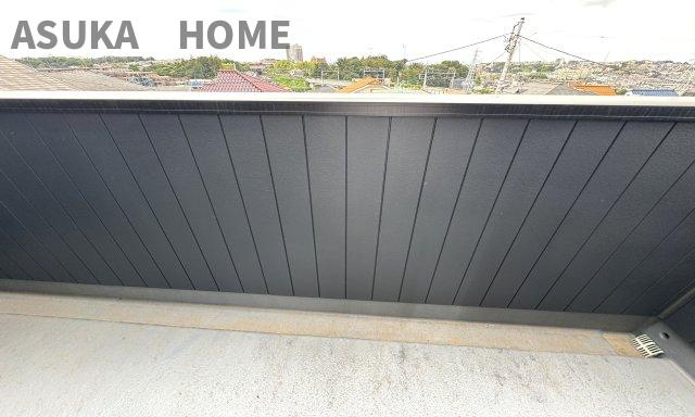 神奈川県横浜市旭区本宿町 戸建てのバルコニー|バルコニーが2面有る物件です