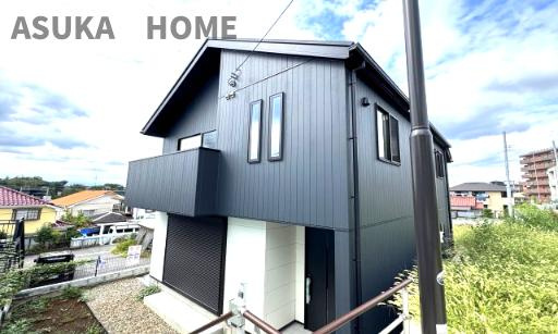 旭区本宿町 戸建ての外観|完成な住宅街に建つ広々LDKの2階建て戸建てです。