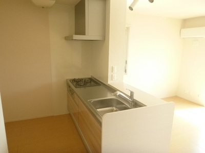 【キッチン】 | アバンダント | ※反転タイプの間取りになります。