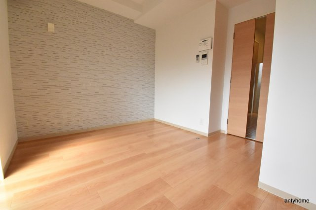 パークヒルズ新大阪ウィル　仲介手数料無料の洋室