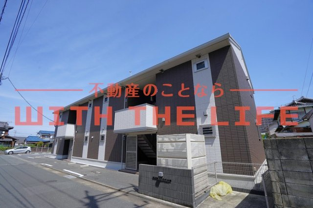 アザール【10，000円キャッシュバック対象物件】の外観|使いやすいリビングです
