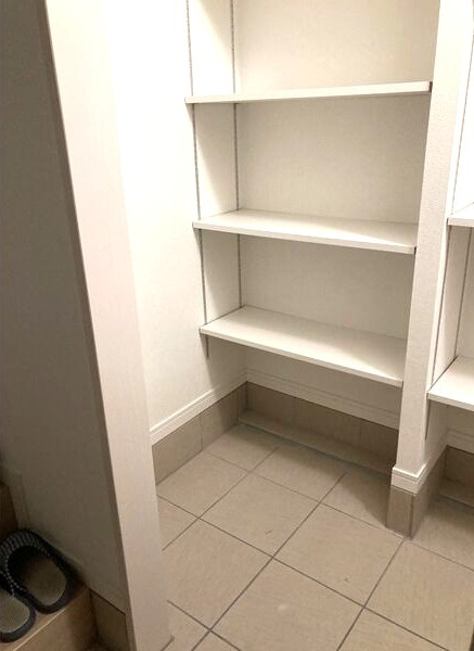 青木貸家の収納