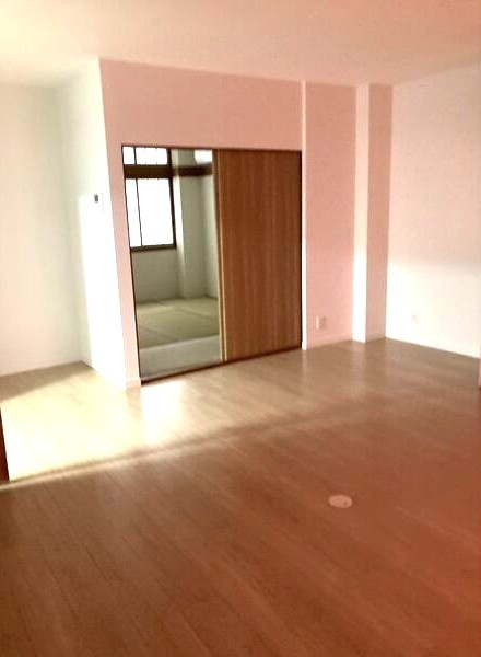 青木貸家の居間・リビング