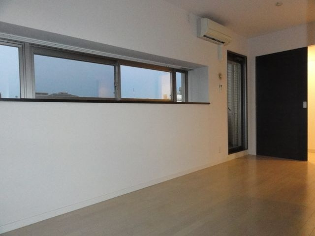 アーデン泉プレミアの内装