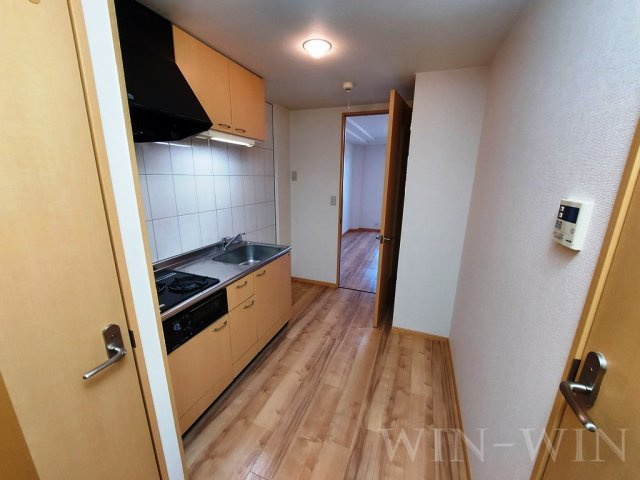 グランデール栄のキッチン