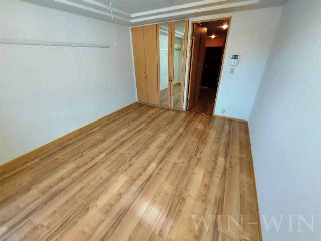 グランデール栄の居間・リビング