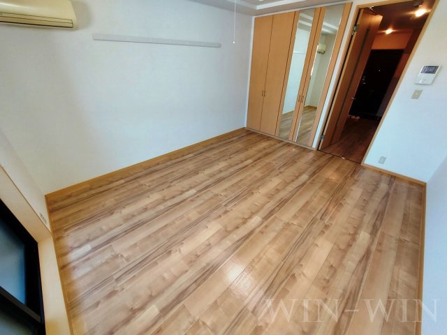 グランデール栄の居間・リビング