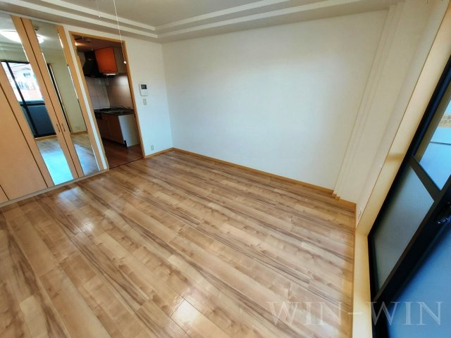 グランデール栄の居間・リビング